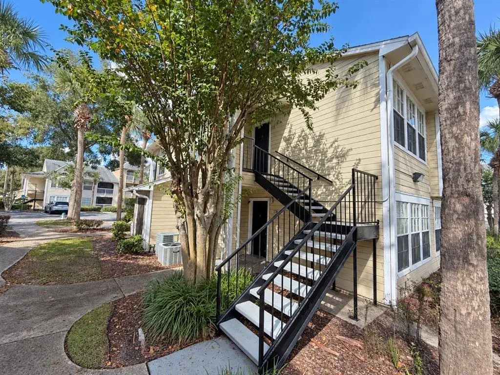 Property for sale at 1085 S HIAWASSEE ROAD UNIT 524, ORLANDO, FL, 32835