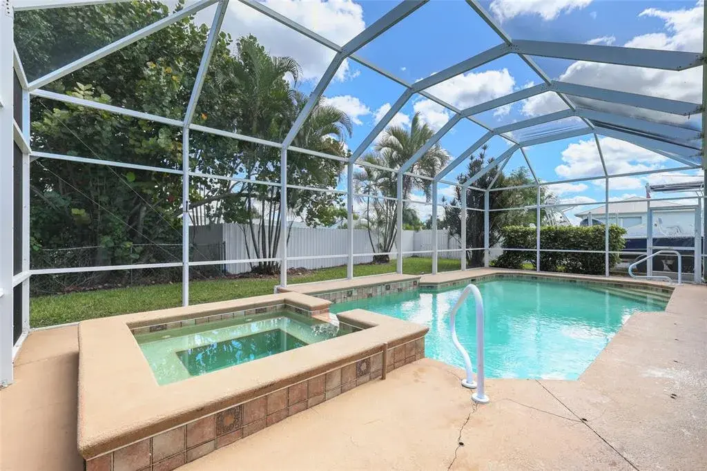 Property for sale at 4111 SE 10TH PLACE, CAPE CORAL, FL, 33904