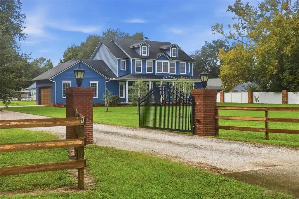 Property for sale at 816 E FULLERS CROSS ROAD, WINTER GARDEN, FL, 34787