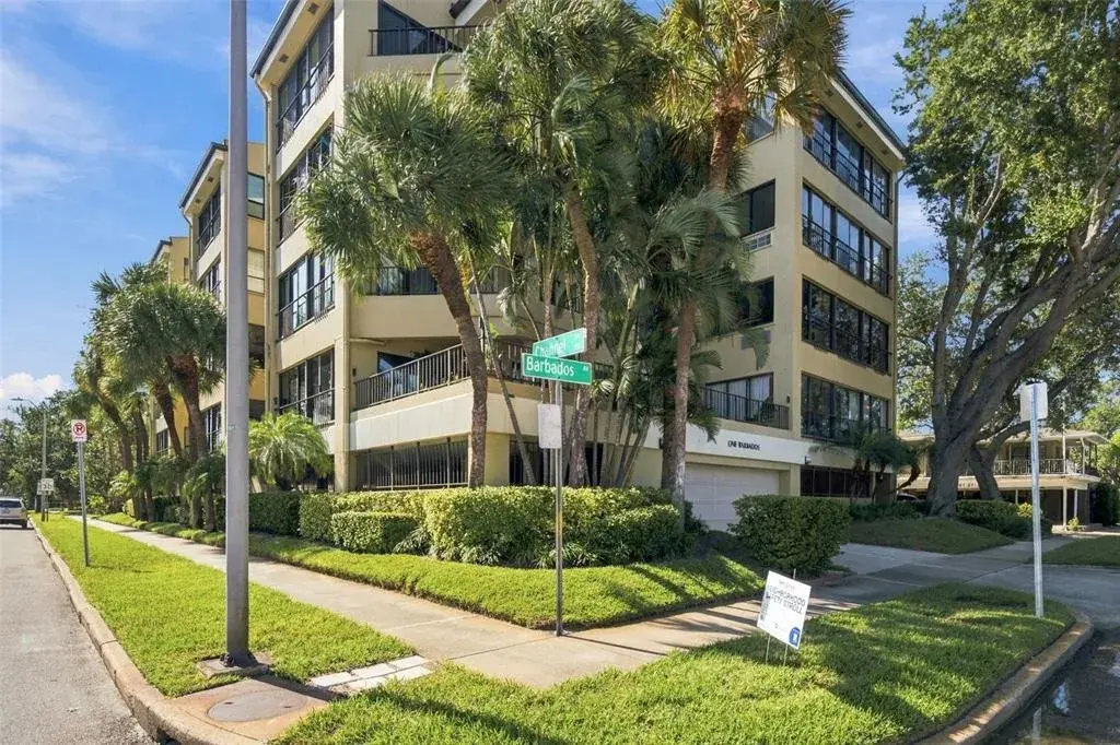 Property for sale at 1 BARBADOS AVENUE UNIT 2D, TAMPA, FL, 33606
