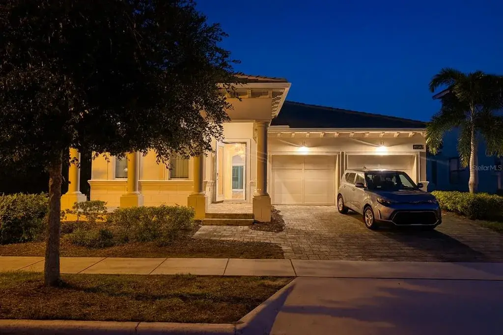 Property for sale at 8270 TOPSAIL PLACE, WINTER GARDEN, FL, 34787