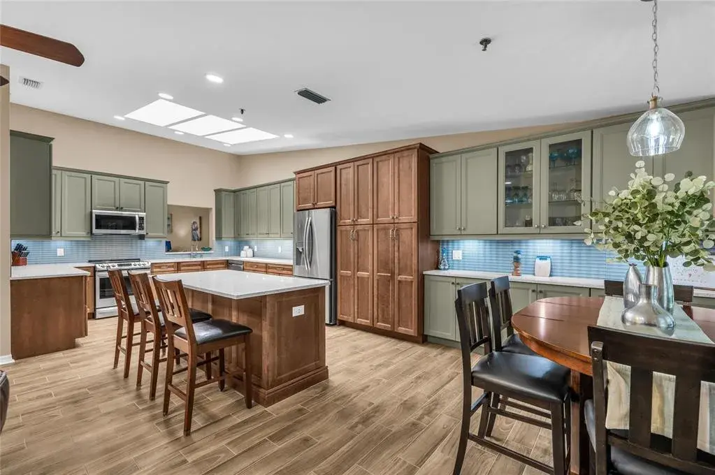 Property for sale at 2350 HARBOUR OAKS DRIVE, LONGBOAT KEY, FL, 34228