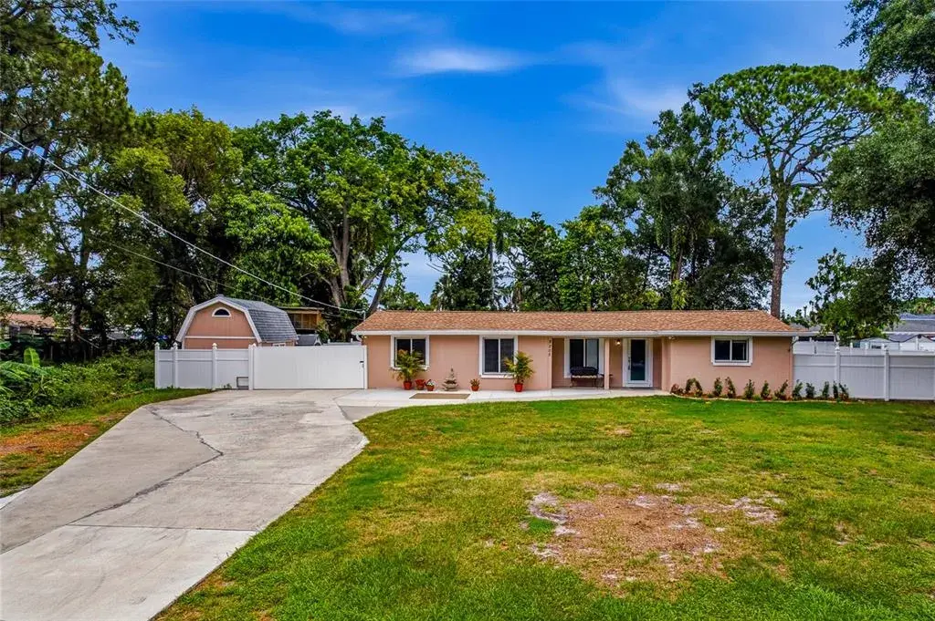 Property for sale at 8205 WESTRIDGE DRIVE, TAMPA, FL, 33615