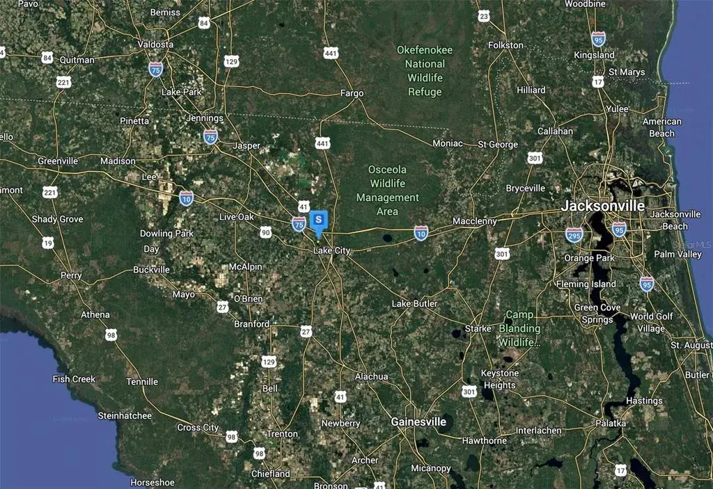 Property for sale at 200 NW SCENIC LAKE DRIVE, LAKE CITY, FL, 32055