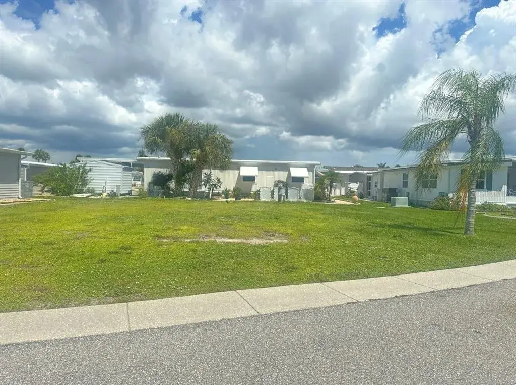 Property for sale at 5881 SUNFLOWER ROAD, VENICE, FL, 34293