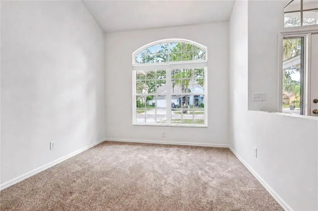 Property for sale at 2302 LYNCREST COURT, VALRICO, FL, 33596