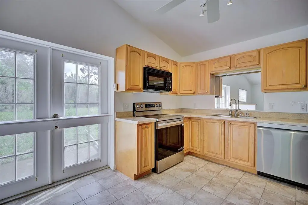 Property for sale at 450 ROSE LN, LAKE PLACID, FL, 33852