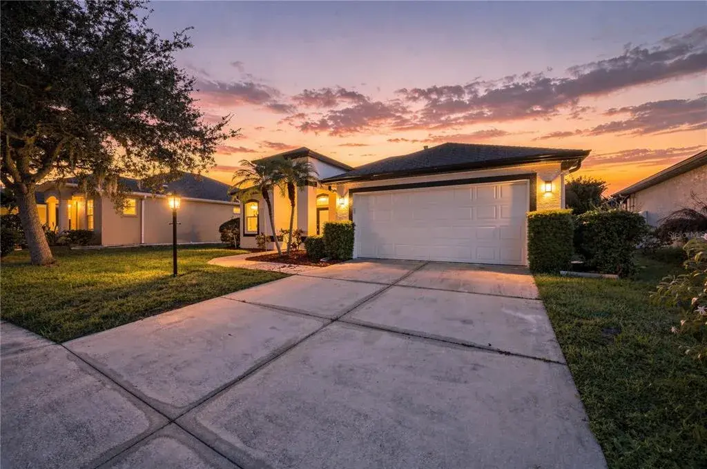 Property for sale at 518 HUNTER LANE, BRADENTON, FL, 34212
