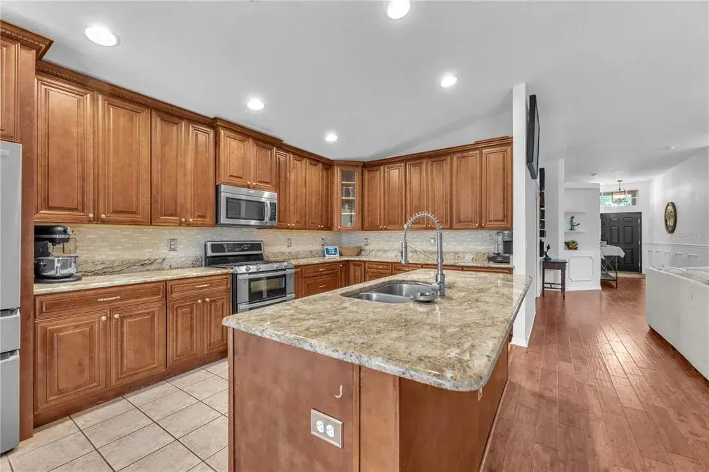 Property for sale at 16316 BRIDGEGLADE LANE, LITHIA, FL, 33547