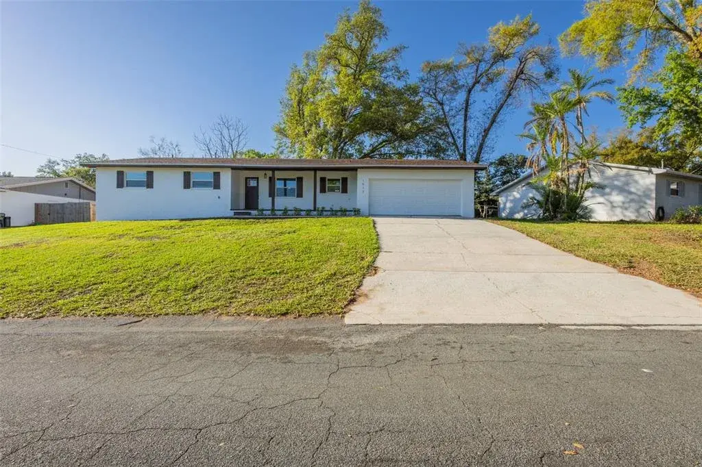 Property for sale at 1517 HALLAM COURT N, LAKELAND, FL, 33813