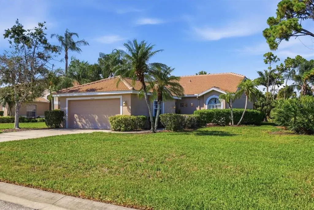 Property for sale at 9402 FOREST HILLS CIRCLE, SARASOTA, FL, 34238