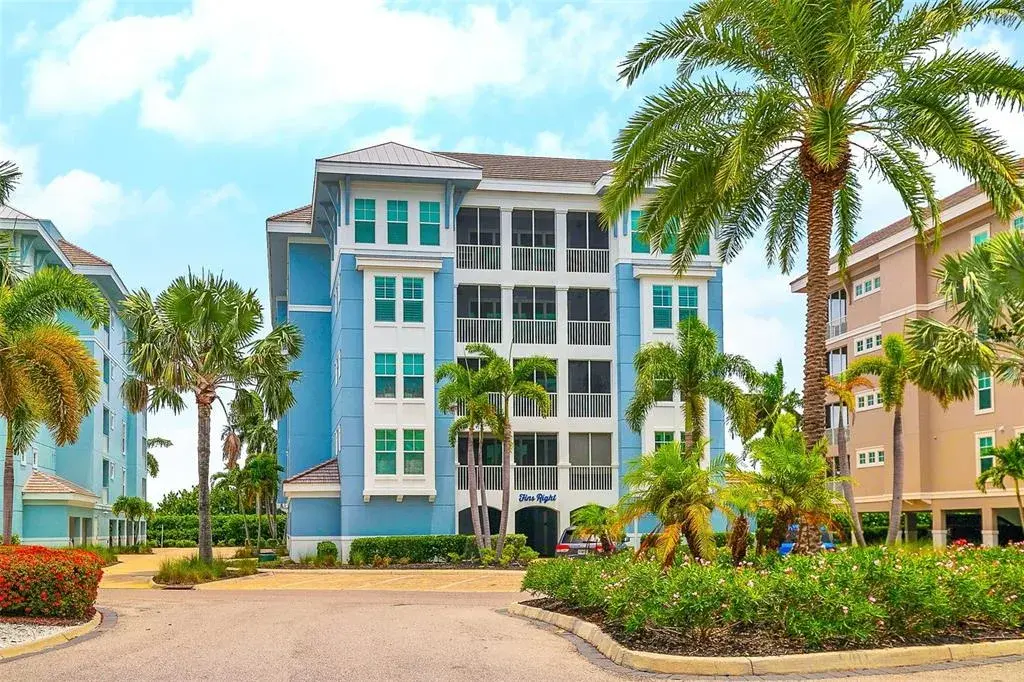 Property for sale at 391 ARUBA CIRCLE UNIT 203, BRADENTON, FL, 34209