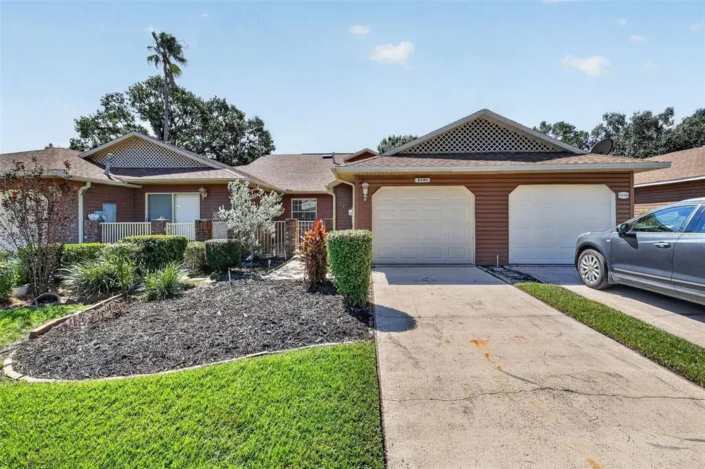 Property for sale at 5440 ROSEWALL CIRCLE, LEESBURG, FL, 34748