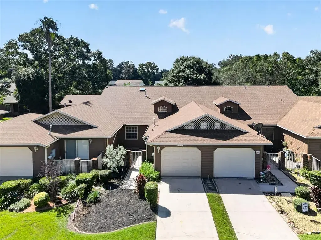 Property for sale at 5440 ROSEWALL CIRCLE, LEESBURG, FL, 34748