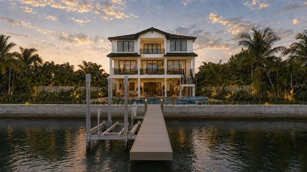 Property for sale at 11245 9TH STREET E, TREASURE ISLAND, FL, 33706