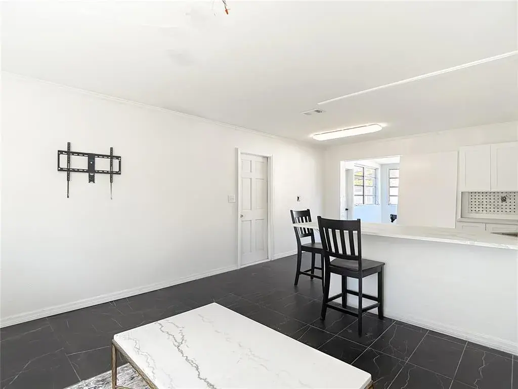 Living Room - Kitchen