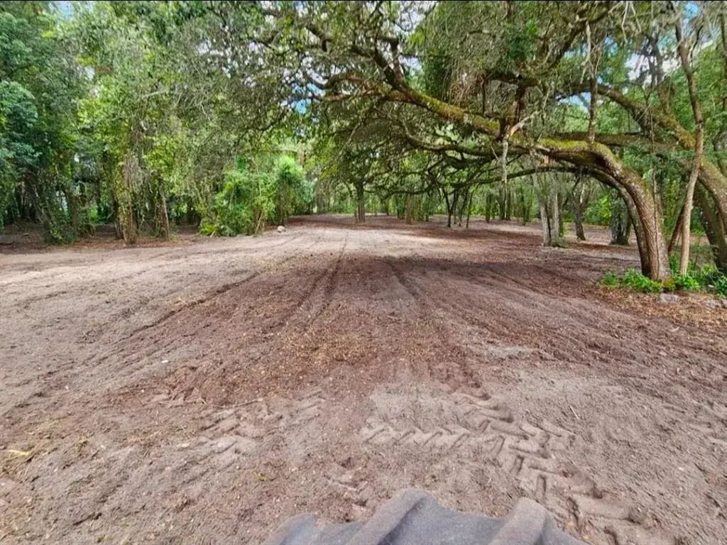 Property for sale at 128 MOCKINGBIRD LANE, LADY LAKE, FL, 32159