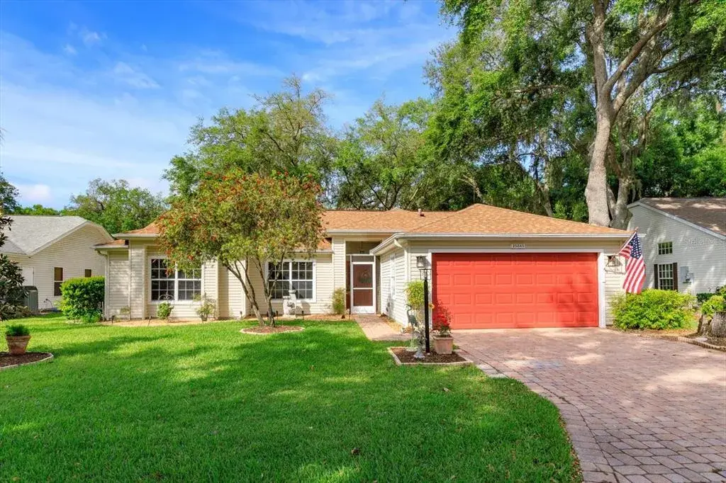 Property for sale at 25845 GLEN EAGLE DR, LEESBURG, FL, 34748