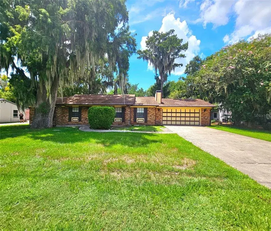 Property for sale at 1292 E LAKE SHORE BOULEVARD, KISSIMMEE, FL, 34744