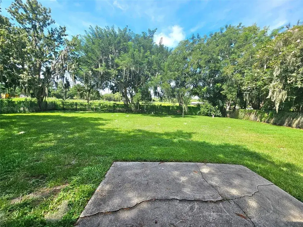 Property for sale at 1292 E LAKE SHORE BOULEVARD, KISSIMMEE, FL, 34744