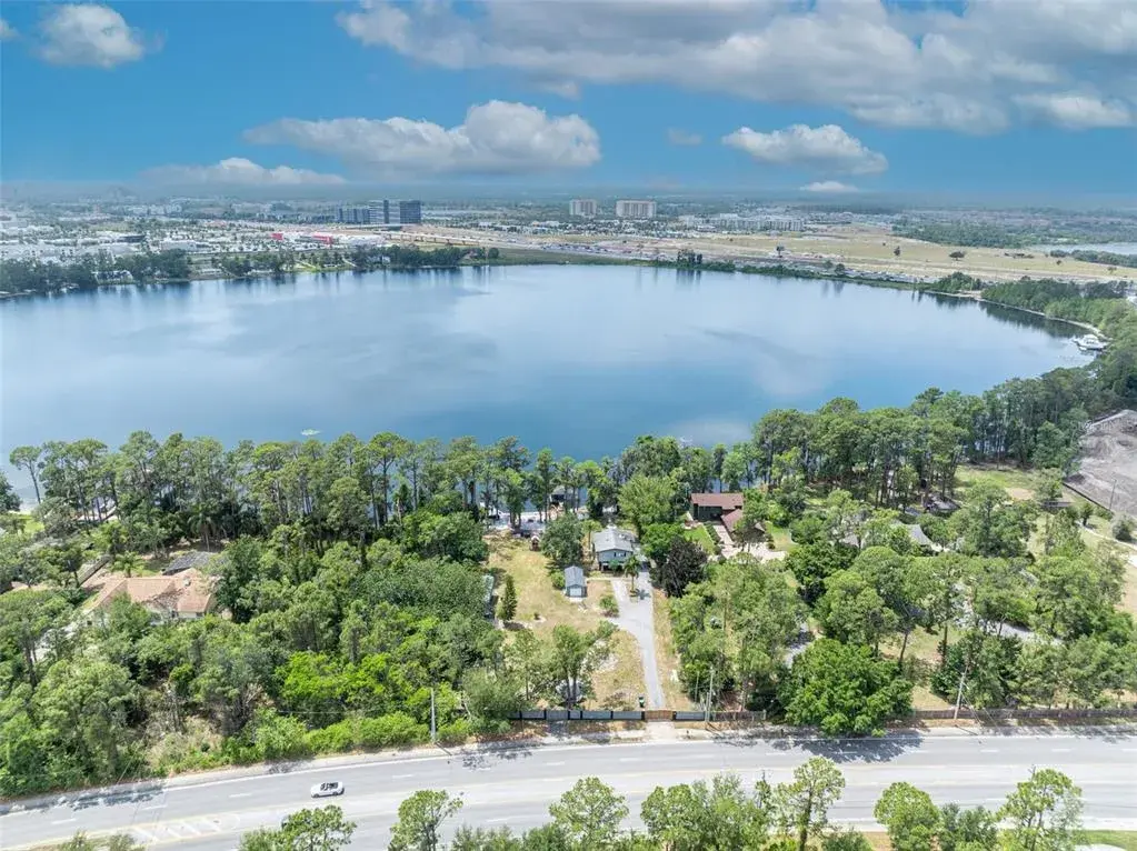 Property for sale at 11424 WESTWOOD BOULEVARD, ORLANDO, FL, 32821