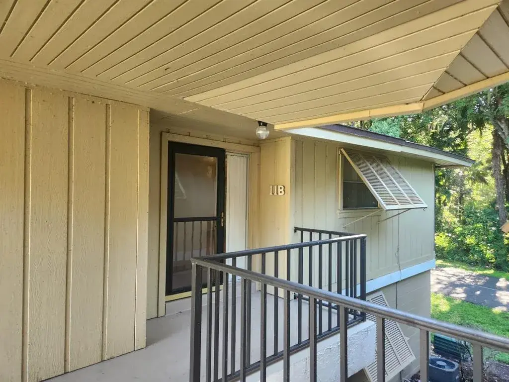 Property for sale at 130 JASMINE WOODS CT UNIT 11B, DELTONA, FL, 32725