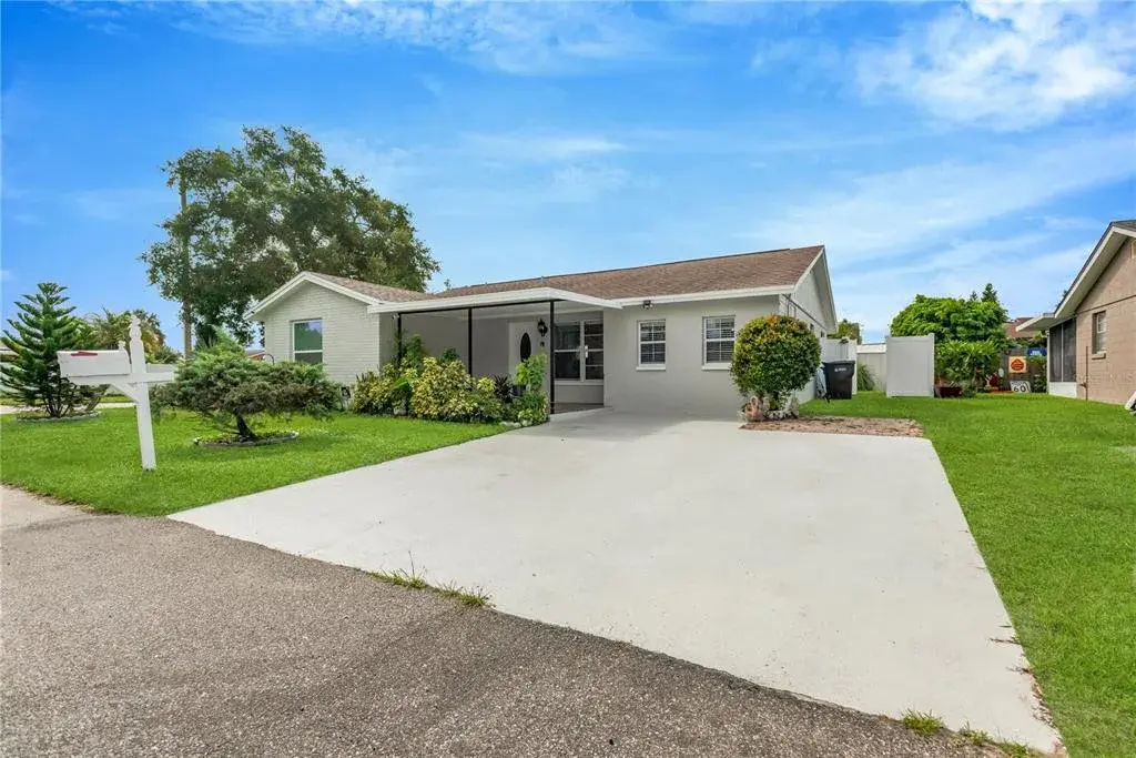 10302 Orchard Hills Ct