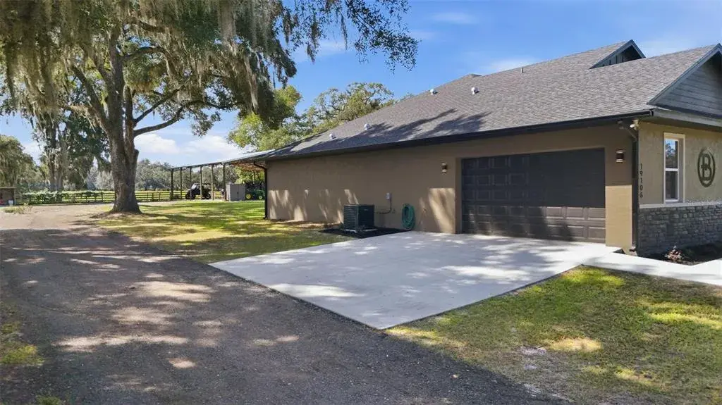 Property for sale at 19106 CLAYTON TRAIL, ALTOONA, FL, 32702