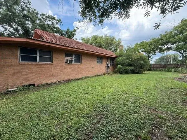 Property for sale at 3011 S WIGGINS ROAD, PLANT CITY, FL, 33566