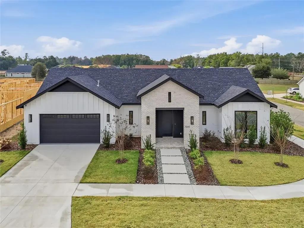 Property for sale at 1001 SW 120TH DRIVE, GAINESVILLE, FL, 32607