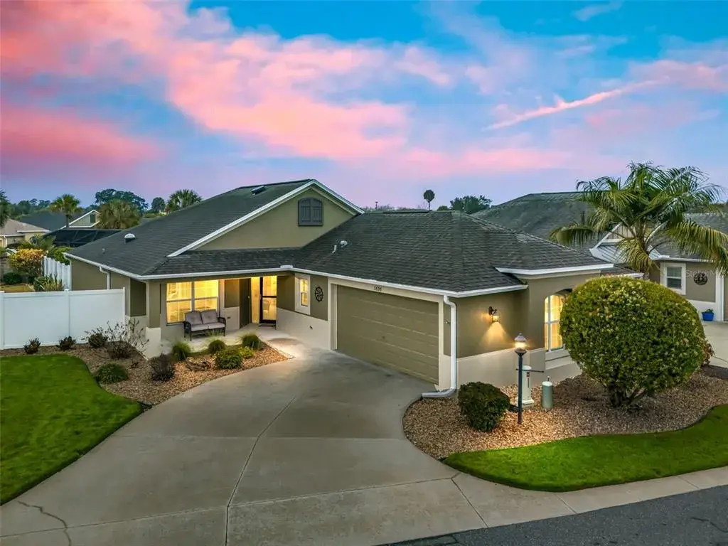 Property for sale at 3698 ROBERTSON WAY, THE VILLAGES, FL, 32163