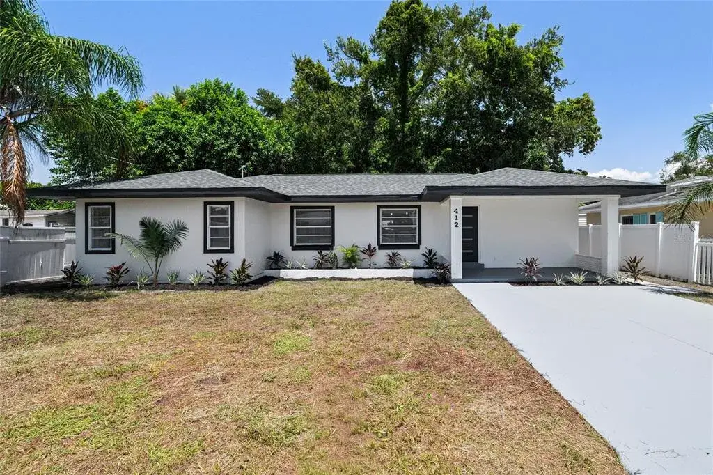 Property for sale at 412 20TH AVENUE W, PALMETTO, FL, 34221