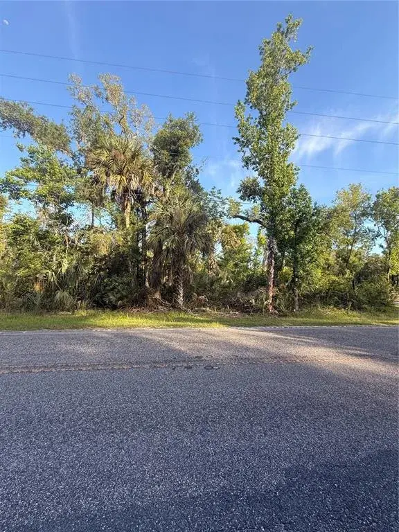 Property for sale at 10274 W OZELLO TRAIL, CRYSTAL RIVER, FL, 34429