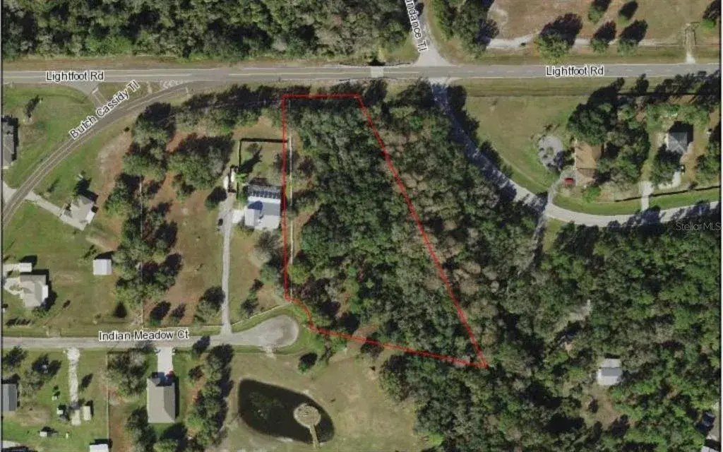 Please note Red lines are an estimate. Not actual property lines.