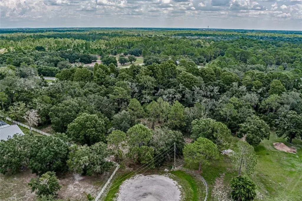 Property for sale at 401 INDIAN MEADOW COURT, WIMAUMA, FL, 33598