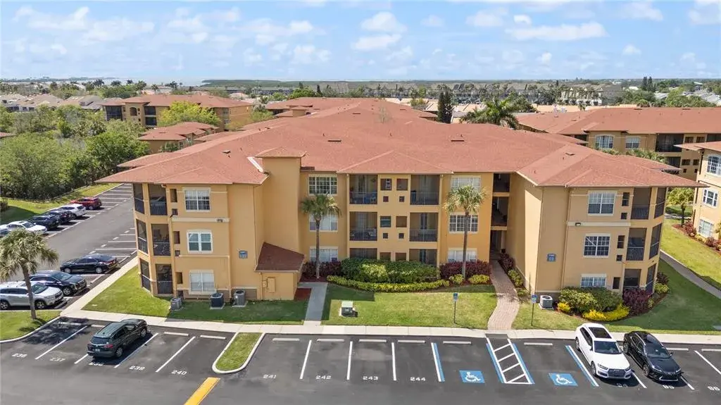 Property for sale at 4307 BAYSIDE VILLAGE DRIVE UNIT 103, TAMPA, FL, 33615