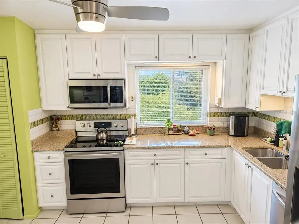 Property for sale at 3706 SUN EAGLE LN, BRADENTON, FL, 34210