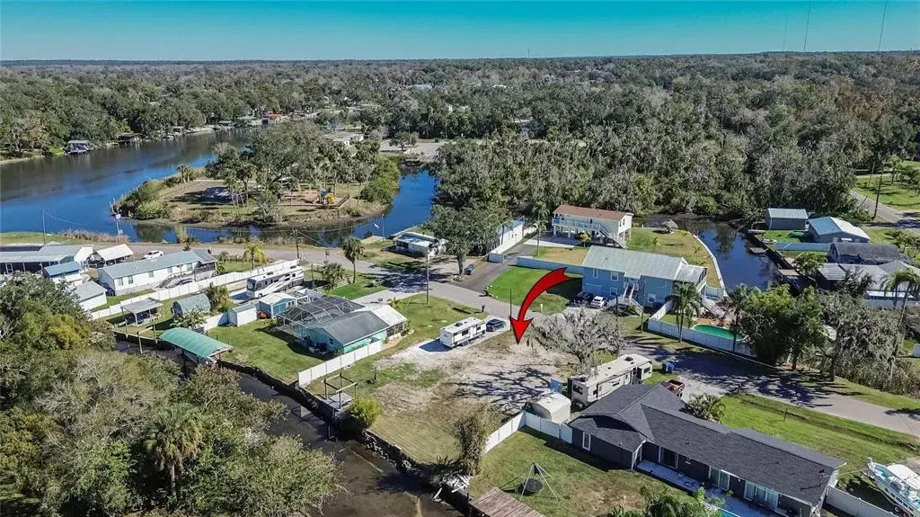 Property for sale at 8615 PARKWAY CIRCLE, RIVERVIEW, FL, 33569