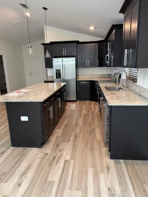 Property for sale at 902 W ALSOBROOK STREET, PLANT CITY, FL, 33563