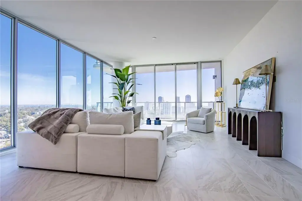 Stunning north east corner views