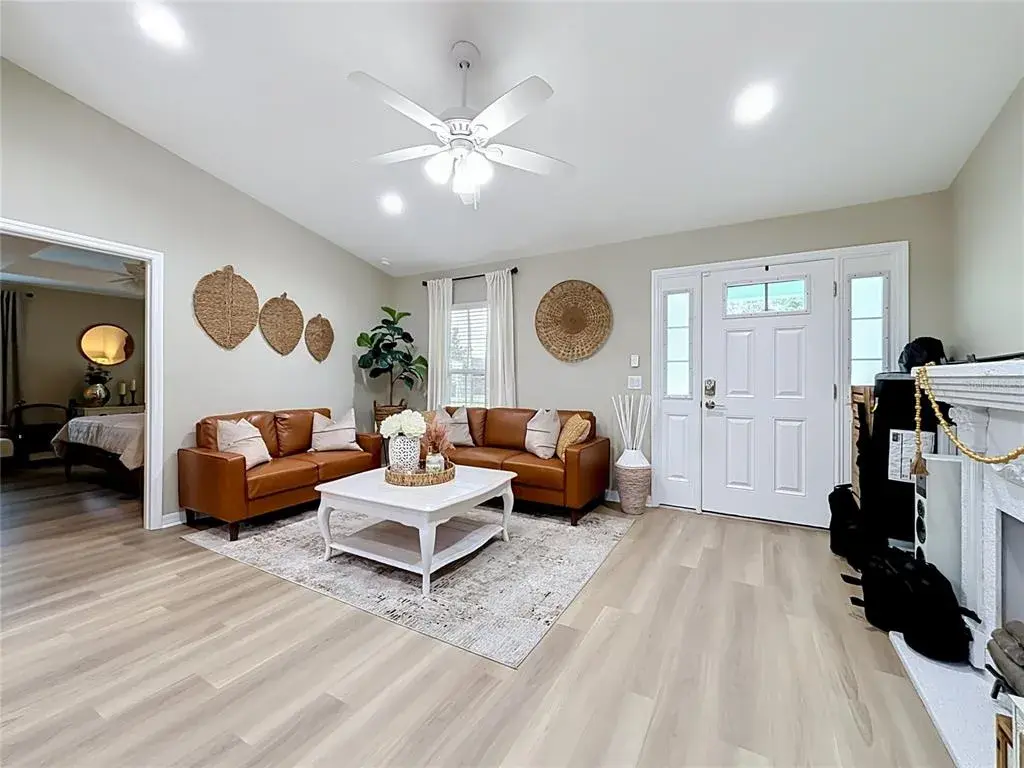 Property for sale at 221 AVENUE P NW, WINTER HAVEN, FL, 33881