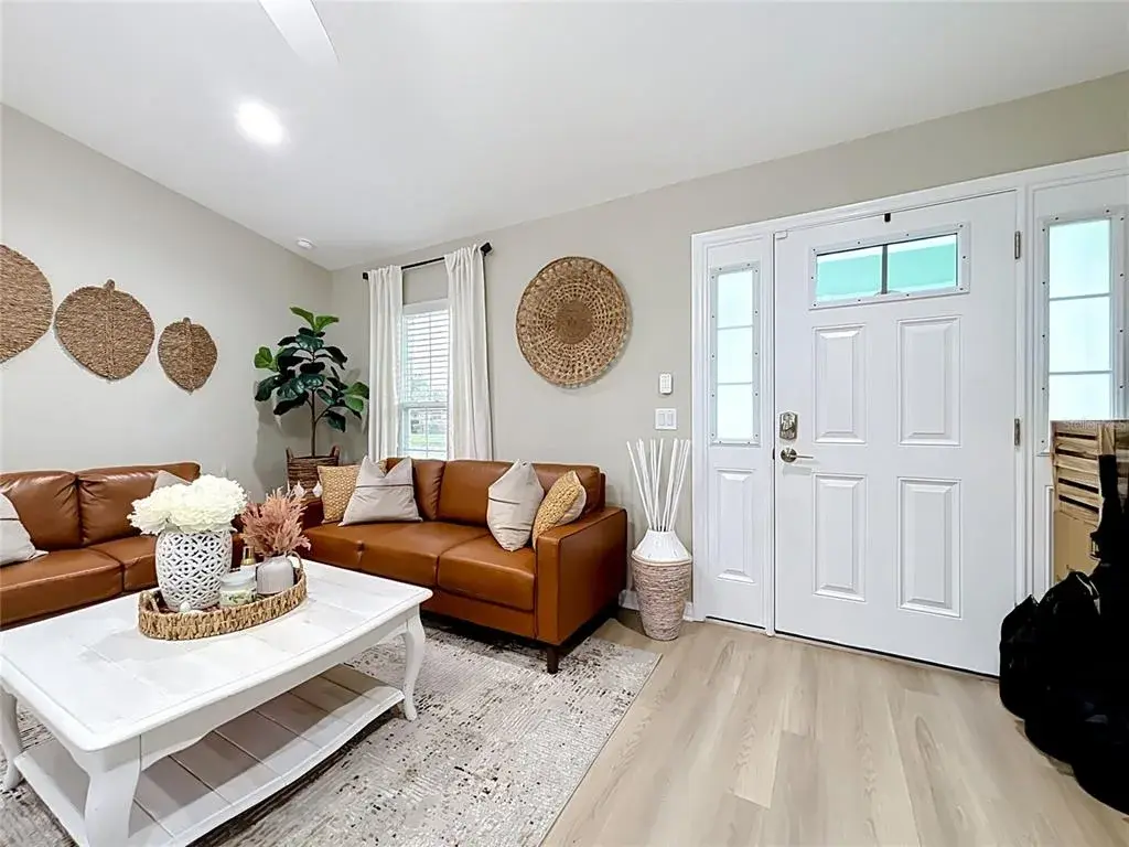 Property for sale at 221 AVENUE P NW, WINTER HAVEN, FL, 33881