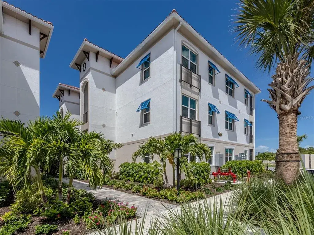 Property for sale at 787 TAMIAMI TRAIL SOUTH UNIT 203, VENICE, FL, 34285