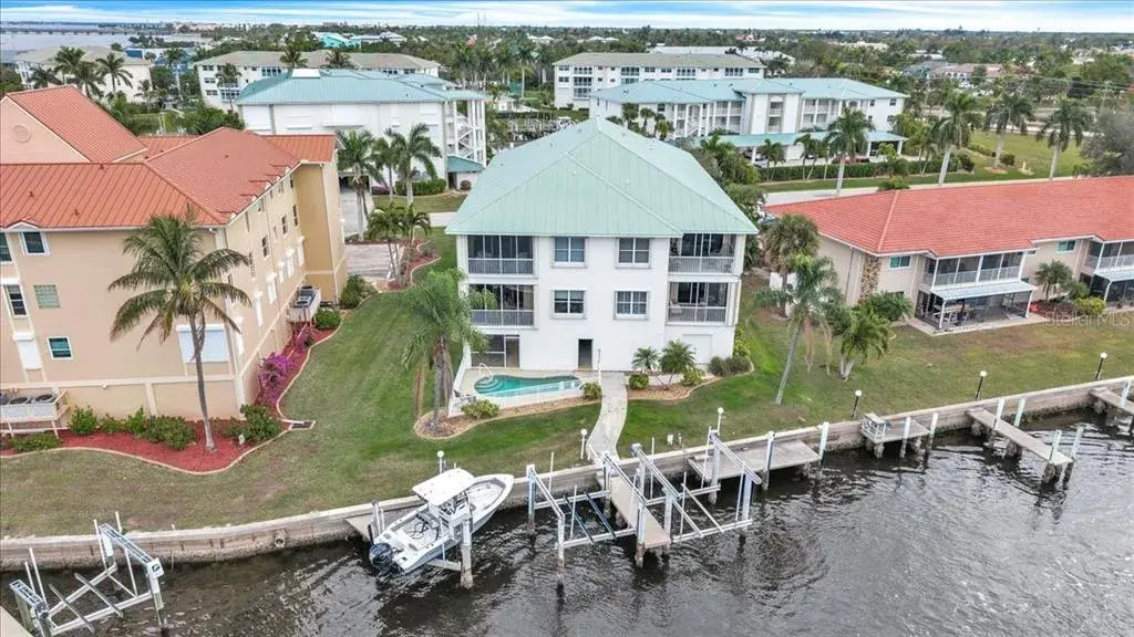 Property for sale at 129 BREAKERS COURT UNIT 121, PUNTA GORDA, FL, 33950