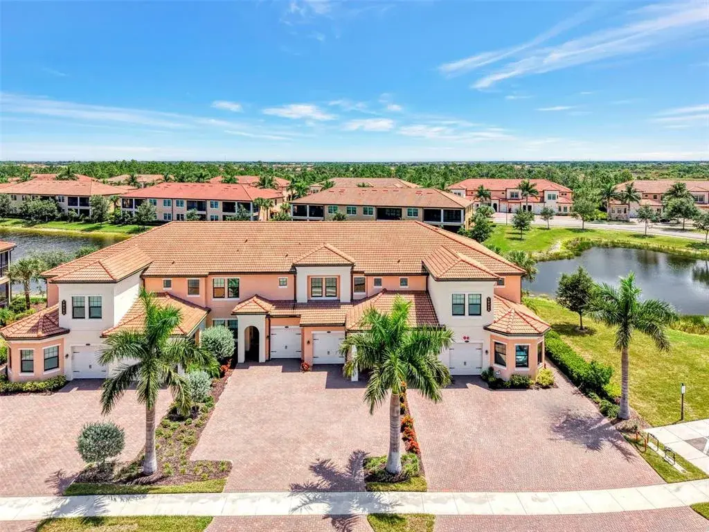 Property for sale at 10212 STAGGERBUSH DRIVE UNIT 202, VENICE, FL, 34293