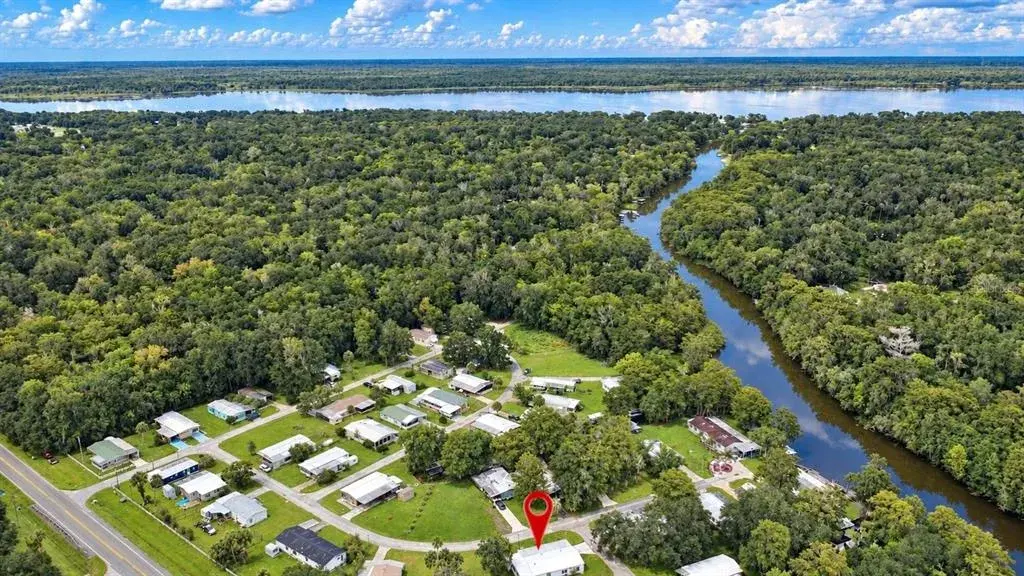 Property for sale at 25 CANAL WAY, LAKE PANASOFFKEE, FL, 33538