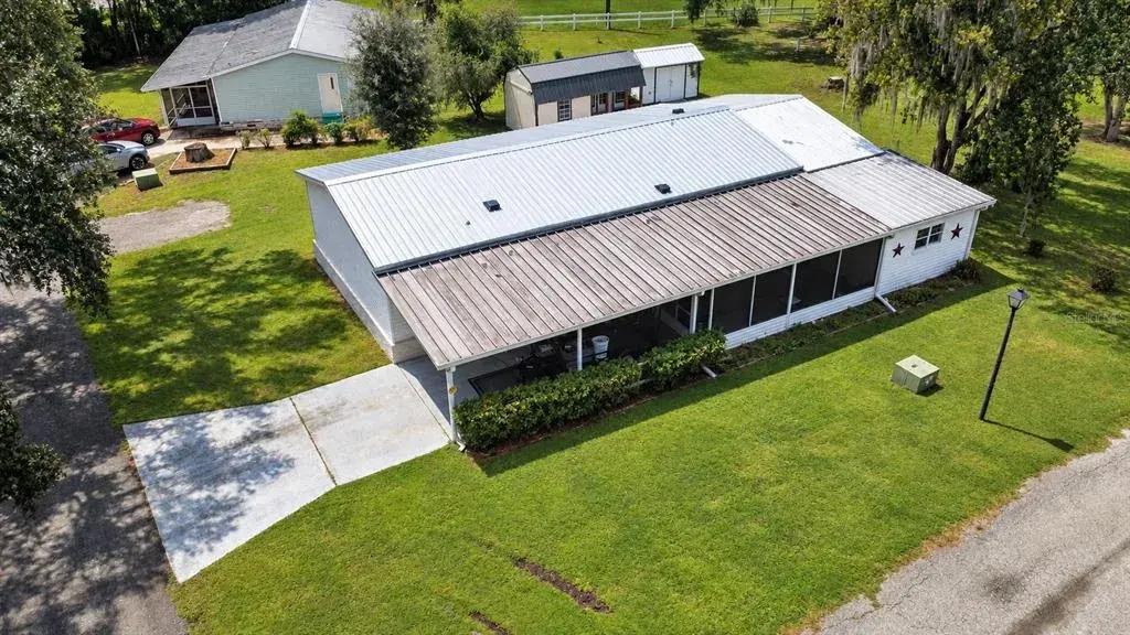 Property for sale at 25 CANAL WAY, LAKE PANASOFFKEE, FL, 33538