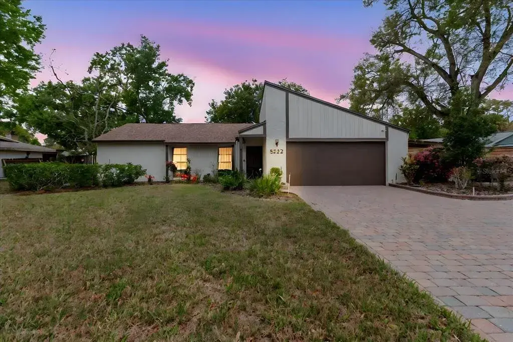 Property for sale at 8222 LA SERENA DRIVE, TAMPA, FL, 33614