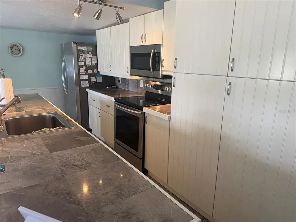 Property for sale at 6190 DAFFODIL ROAD, VENICE, FL, 34293