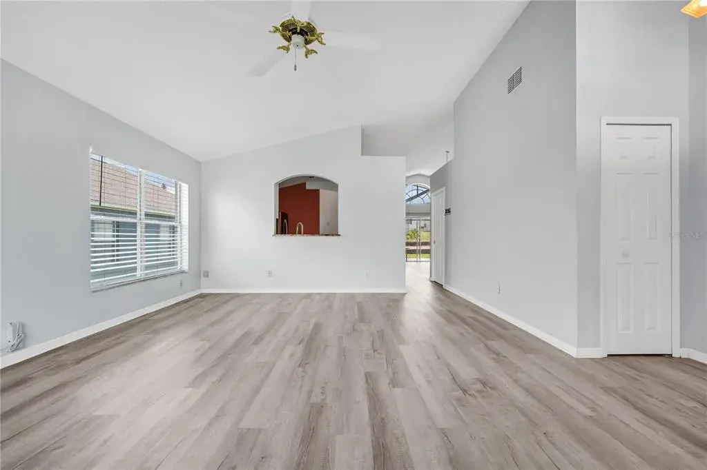 Property for sale at 515 LAKE DAVENPORT BOULEVARD, DAVENPORT, FL, 33897